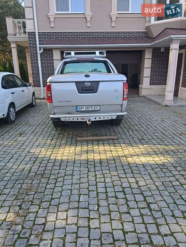 Пікап Nissan Navara 2011 в Запоріжжі
