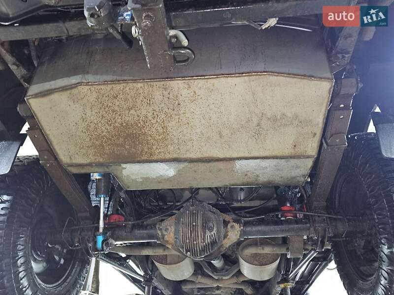 Пикап Nissan Navara 2010 в Киеве