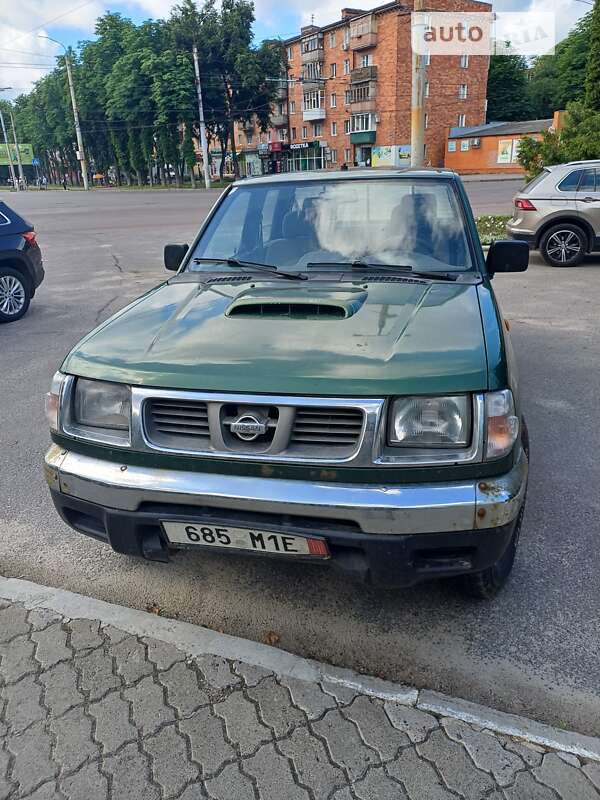 Пікап Nissan Navara 1999 в Сумах