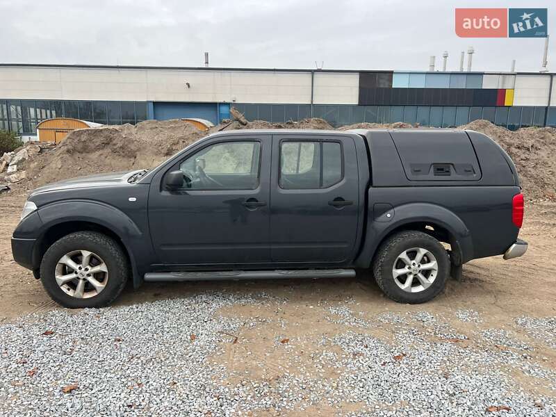 Пикап Nissan Navara 2006 в Ивано-Франковске