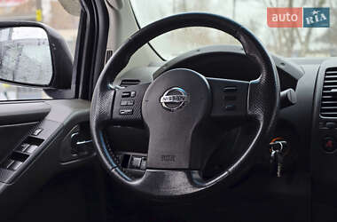 Пікап Nissan Navara 2007 в Києві