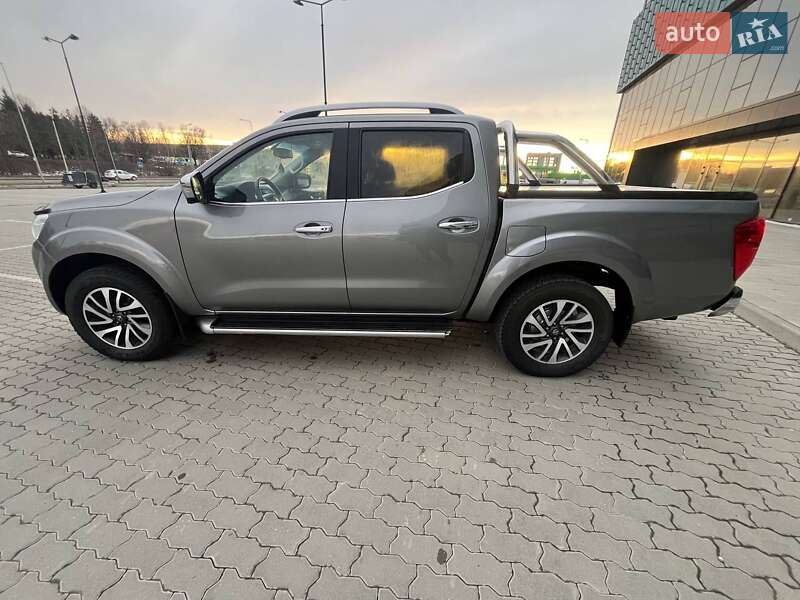 Пикап Nissan Navara 2018 в Львове