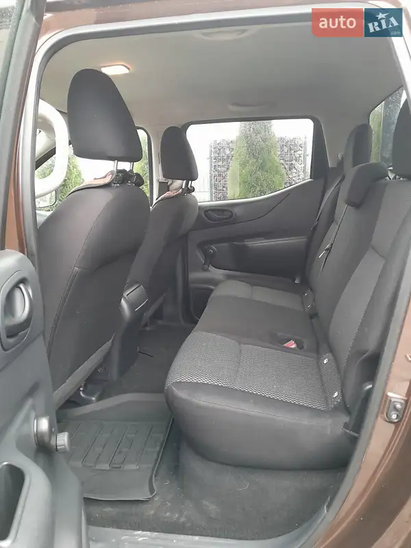 Пикап Nissan Navara 2018 в 