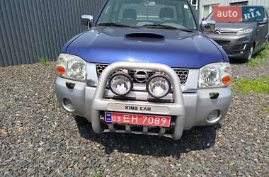 Пикап Nissan Navara 2004 в 