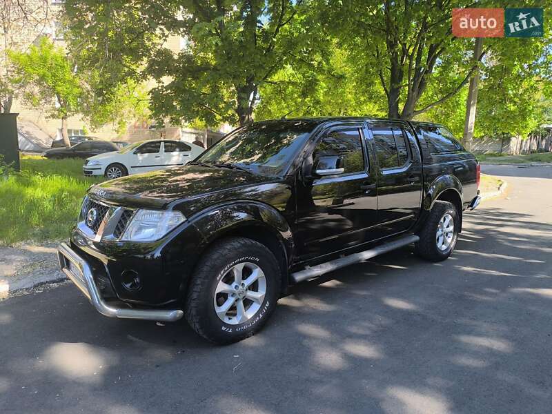 Nissan Navara 2012