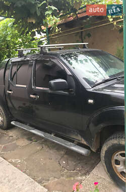 Пікап Nissan Navara 2006 в Ужгороді