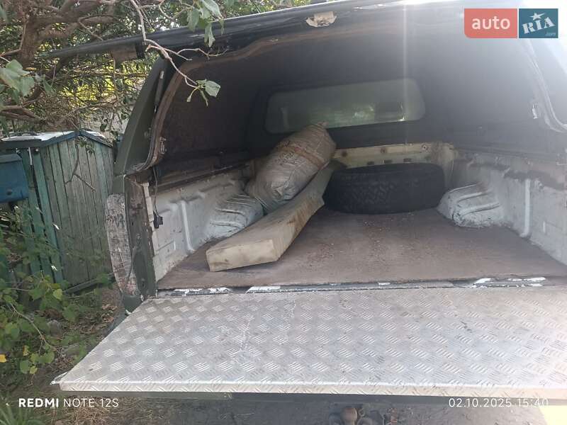 Пикап Nissan Navara 2009 в Запорожье