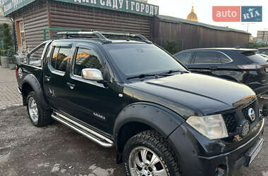 Пикап Nissan Navara 2006 в Ивано-Франковске