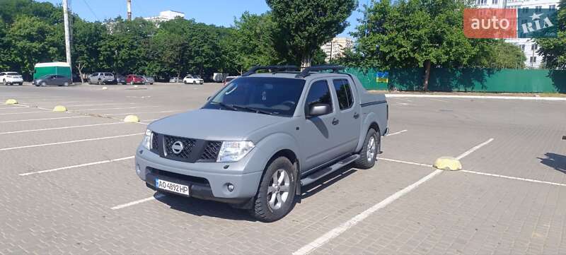 Пикап Nissan Navara 2005 в Одессе