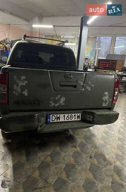 Пикап Nissan Navara 2006 в Сумах