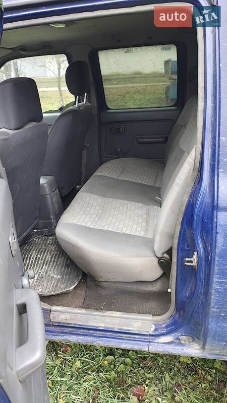 Пикап Nissan Navara 2004 в Дунаевцах фото 10 Пикап Nissan Navara 2004 в Дунаевцах