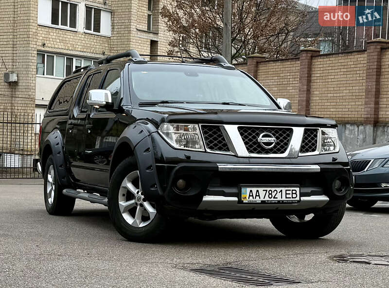 Позашляховик / Кросовер Nissan Navara 2007 в Києві