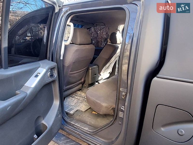 Пикап Nissan Navara 2009 в Киеве фото 14 Пикап Nissan Navara 2009 в Киеве