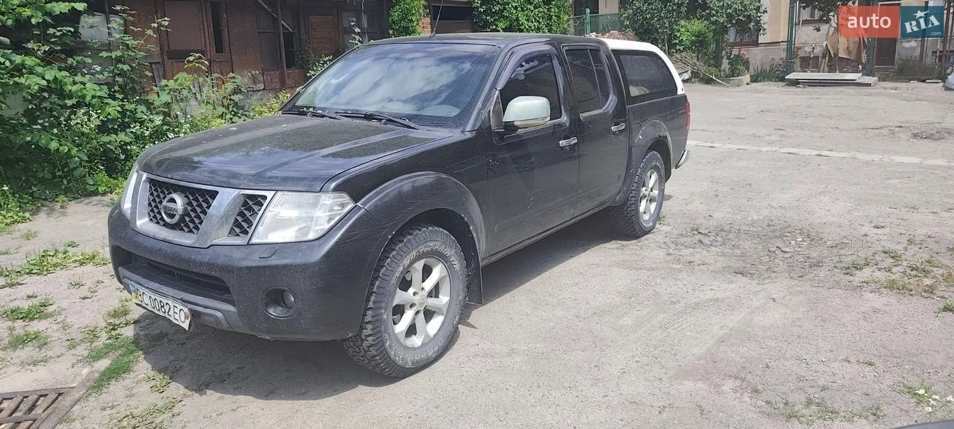 2010 Nissan Navara (Frontier) - мініатюра 3