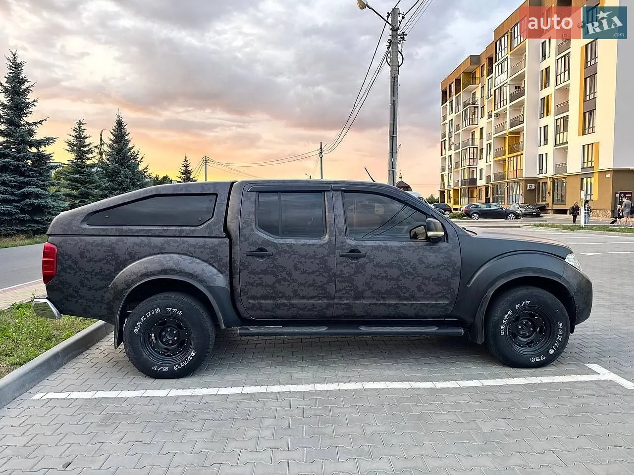 2010 Nissan Navara (Frontier) - мініатюра 8