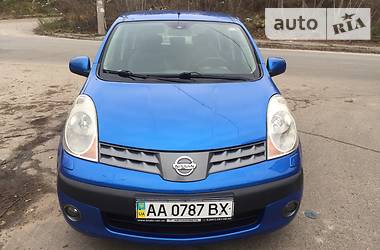 Хэтчбек Nissan Note 2006 в Киеве