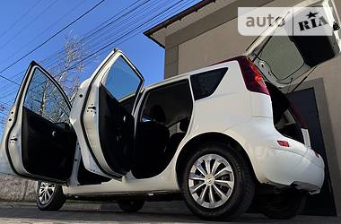 Хэтчбек Nissan Note 2012 в Одессе