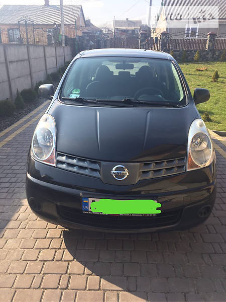 Хэтчбек Nissan Note 2008 в Луцке