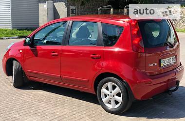 Хэтчбек Nissan Note 2008 в Ровно