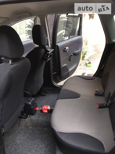 Хетчбек Nissan Note 2011 в Борщеві фото 77 Хетчбек Nissan Note 2011 в Борщеві