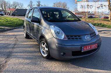 Хетчбек Nissan Note 2008 в 