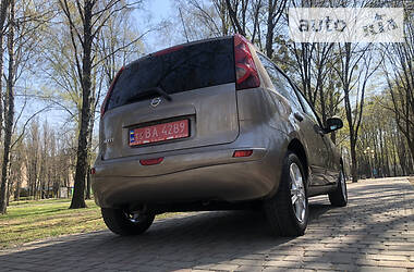 Хетчбек Nissan Note 2011 в 