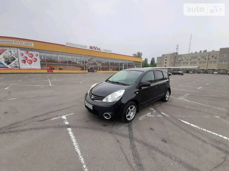 Хетчбек Nissan Note 2013 в Житомирі