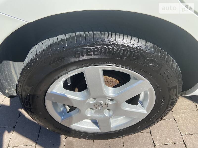 Хетчбек Nissan Note 2009 в Бучачі фото 40 Хетчбек Nissan Note 2009 в Бучачі