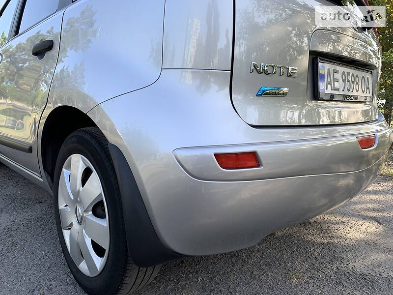 Хетчбек Nissan Note 2013 в Дніпрі