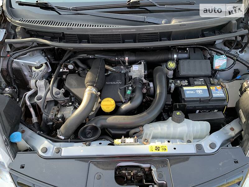 Хетчбек Nissan Note 2013 в Дніпрі