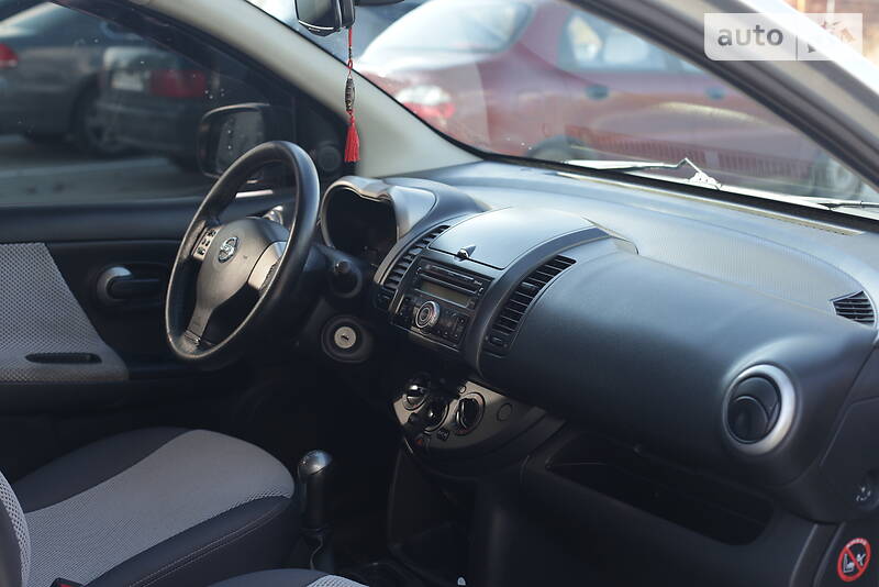 Минивэн Nissan Note 2008 в Чорткове