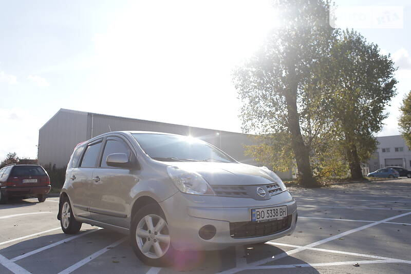 Минивэн Nissan Note 2008 в Чорткове