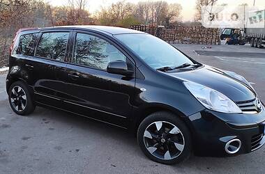 Хэтчбек Nissan Note 2012 в Черновцах