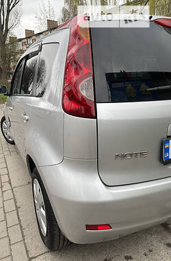 Хэтчбек Nissan Note 2012 в Киеве