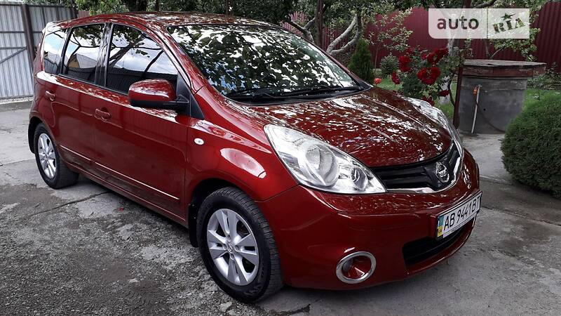 Хэтчбек Nissan Note 2013 в Виннице