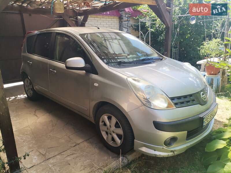 Хэтчбек Nissan Note 2006 в Николаеве