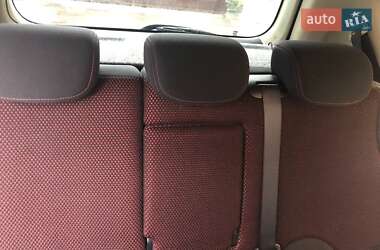 Хэтчбек Nissan Note 2008 в 