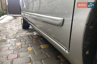 Хэтчбек Nissan Note 2008 в 