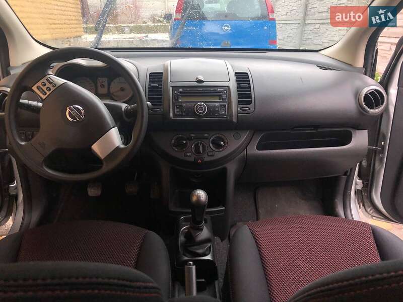 Хэтчбек Nissan Note 2008 в Днепре