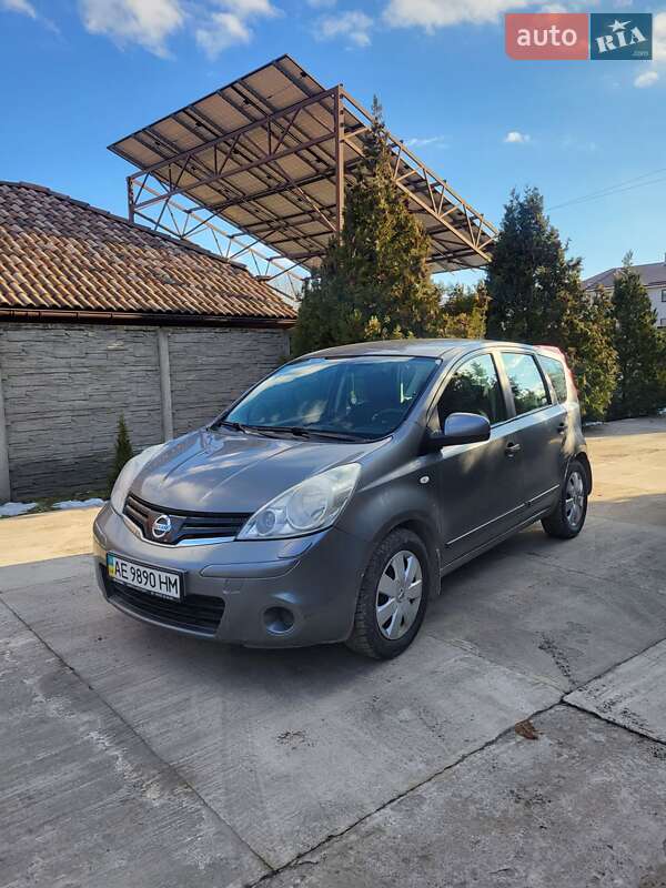 Nissan Note 2011