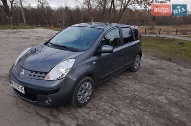 Хэтчбек Nissan Note 2006 в Дубно