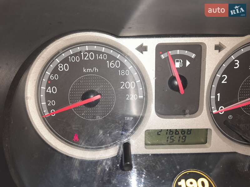 Хэтчбек Nissan Note 2006 в Дубно фото 19 Хэтчбек Nissan Note 2006 в Дубно