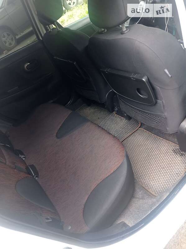 Хэтчбек Nissan Note 2009 в Днепре