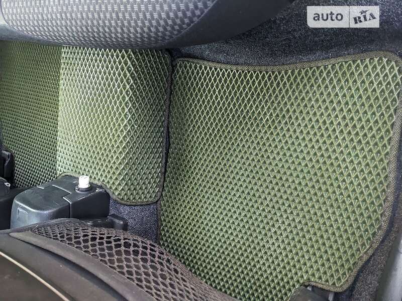 Хетчбек Nissan Note 2007 в Тернополі фото 9 Хетчбек Nissan Note 2007 в Тернополі