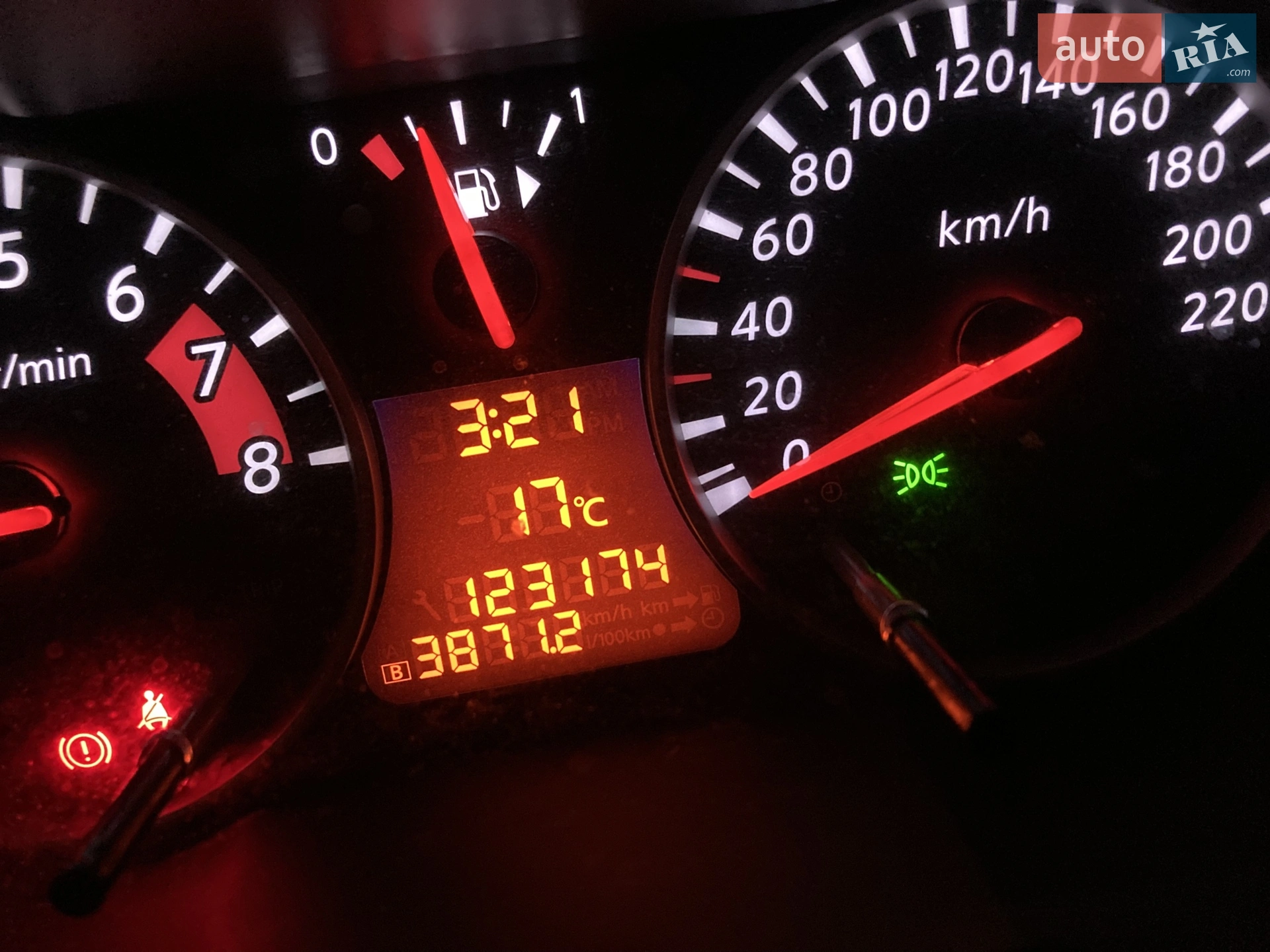 2011 Nissan Note - мініатюра 3
