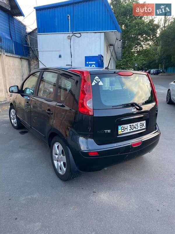 Хэтчбек Nissan Note 2007 в Одессе