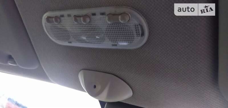 Хэтчбек Nissan Note 2007 в Луцке