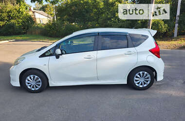 Хэтчбек Nissan Note 2012 в Житомире