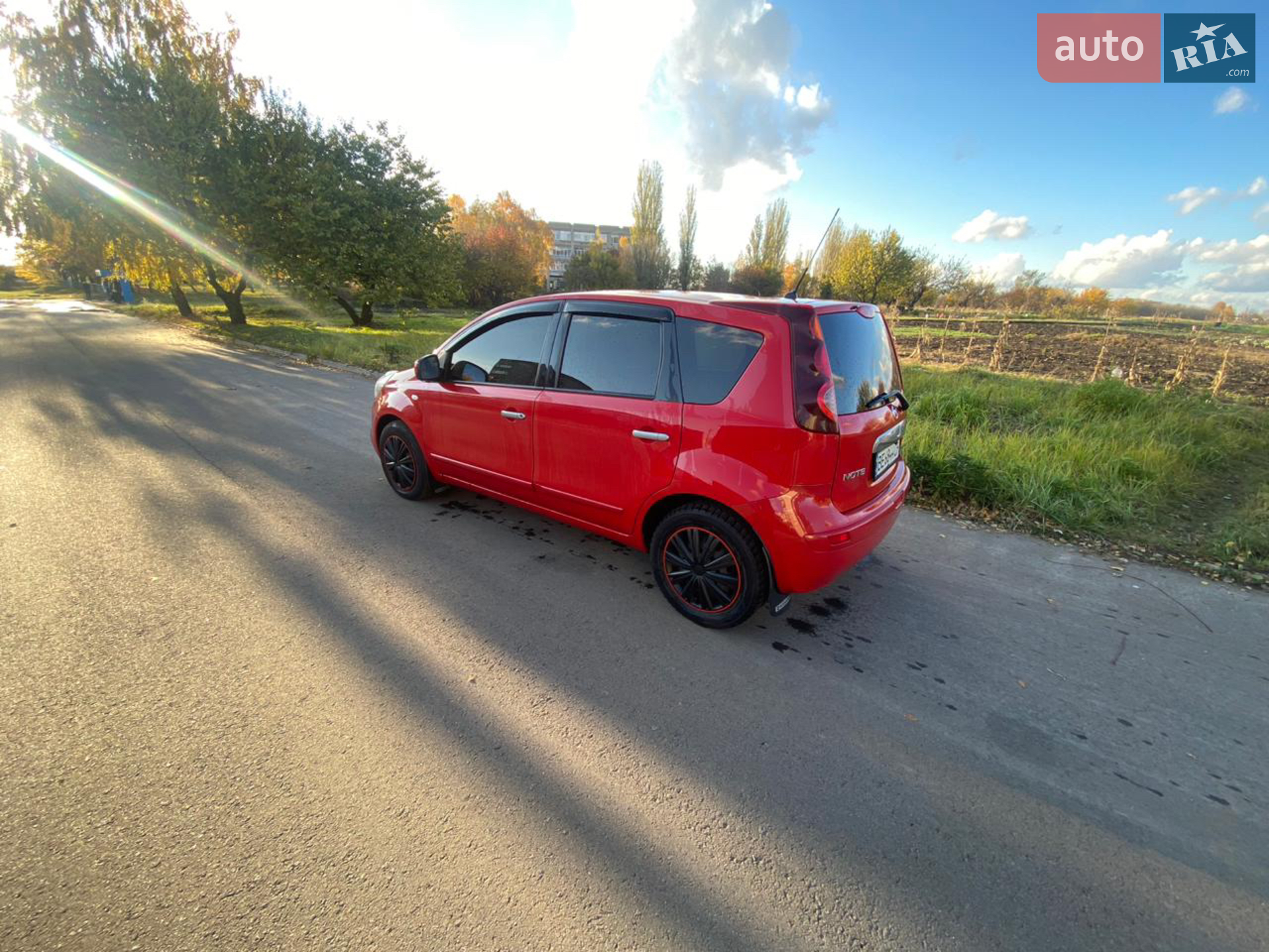 2011 Nissan Note - мініатюра 6