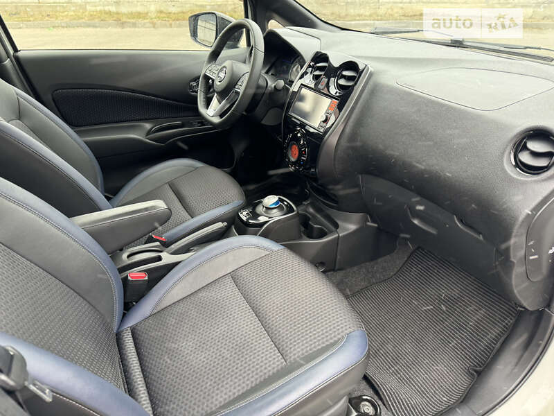 Хэтчбек Nissan Note 2018 в Киеве